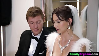 FamilyOrgasm - Cunning Stepmom Interferes with Her StepSon'_s Marriage