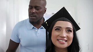 Graduating Hottie Practices Pornstar Skills On Stepdaddy