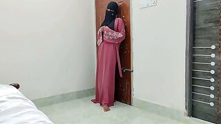 Shy Indian Hijabi girlfriend first time maast chudai
