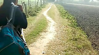 गाँव की देसी गरम छोरी को शहर ले जाकर ताबड़तोड़ चोदा