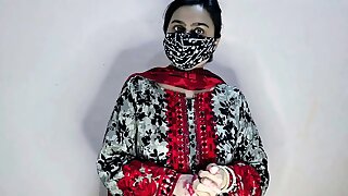 College girlfriend Ko Khana khila kar Ghar lakar chod dia hard fast fuck big round ass Hindi Dirty talk