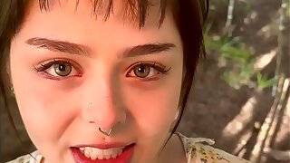 Fuck me hard before some one see us! Beautiful Girlfriend Fucks Me on our FIRST DATE in the Forest