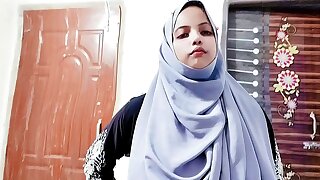 Desi horny hijabi stepmom fuck xxx with her stepson