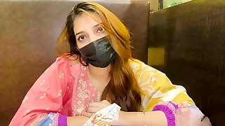 I Meet A Fan And I Let Him Stay At My Home