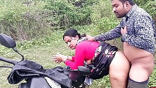 Desi Horny Kavita fuck in jungle