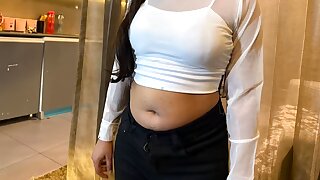 Bahar jaate hi choti beti ne apne bf ko Bula ke chudai karwai
