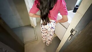Jija Ne Sali Ki Kapde Change Karte Hue Video Rec Ki or Uski Chudai Ki