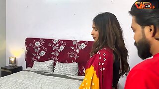 Bhabhi Nai apnai hi dever kai sath kiya sex