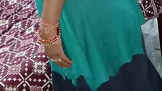 Sex big tits woki bhabhi ko pani magan ke vahne fucked diya
