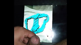 cum tribute