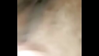Indian sexy wife roshni enjoy with friend on video call