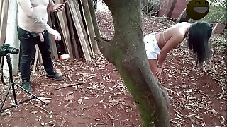 Para garantir o emprego do corno eu aceitei ser fodida pelo diretor regional da empresa!