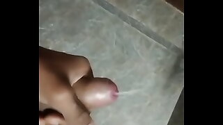 Desi Launda Masturbating (porn for women)