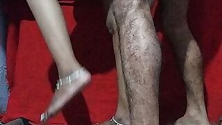 Aaj to sagi Didi ko Khada Khada chod diya thuk lga ka