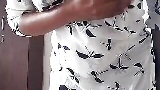 Swetha tamil wife play with ice cube