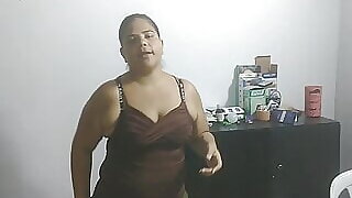 Rich chubby Latina gave her a good blowjob and ended up giving me a good fuck