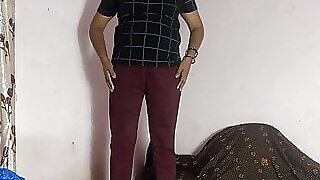 MADHU LAILA desi indian bhabhi strip tease 3