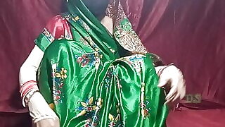 Pahli bar bhabhi green sharre me hard chudai