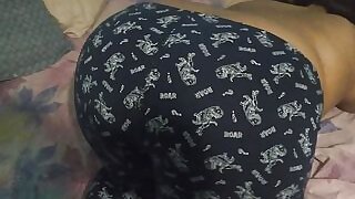 Indian Big sister's, big ass swaying, seducing brother-in-law
