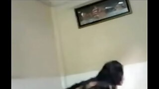 Behn Ki Friend Ko Ghar Bulakar Choda - EPORNER Free Mobile HD Porn Tube