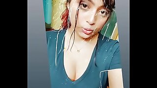 Sexy bitch after seduces me to fuck her